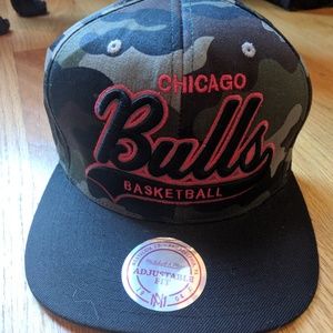 Mitchell & Ness Bulls Snapback